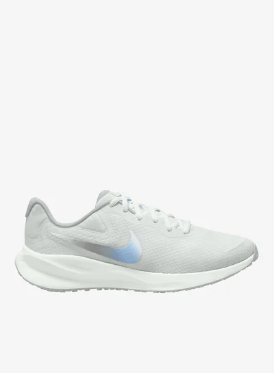 Nike Revolution 7